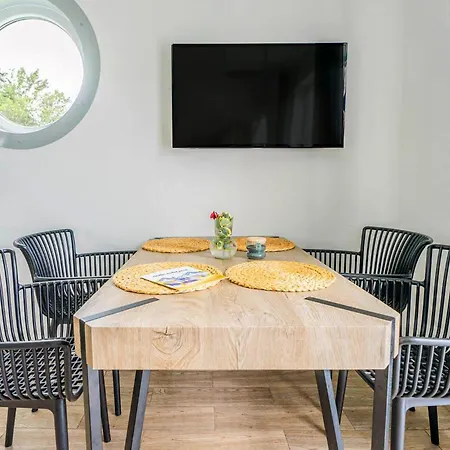 Amazing In With Sauna Сasa de vacaciones *